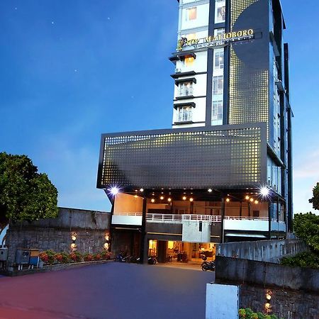 Top Malioboro Hotel Jogja Джокякарта Екстериор снимка