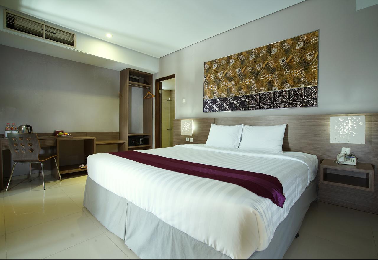 Top Malioboro Hotel Jogja Джокякарта Екстериор снимка