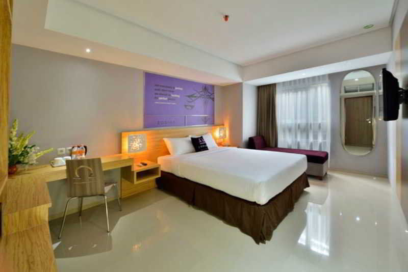 Top Malioboro Hotel Jogja Джокякарта Екстериор снимка